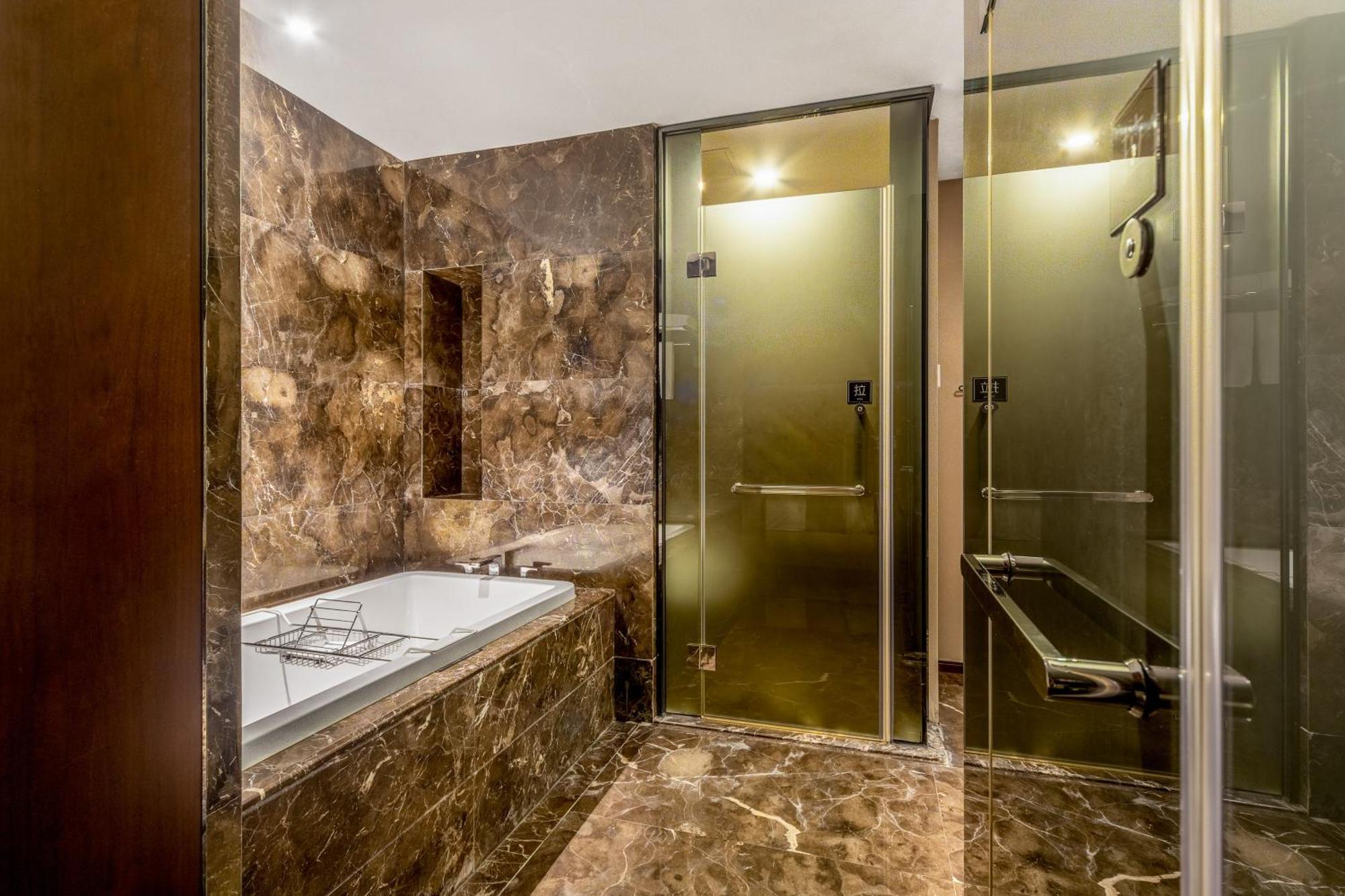 שנג'ן Zhonghao International Hotel מראה חיצוני תמונה